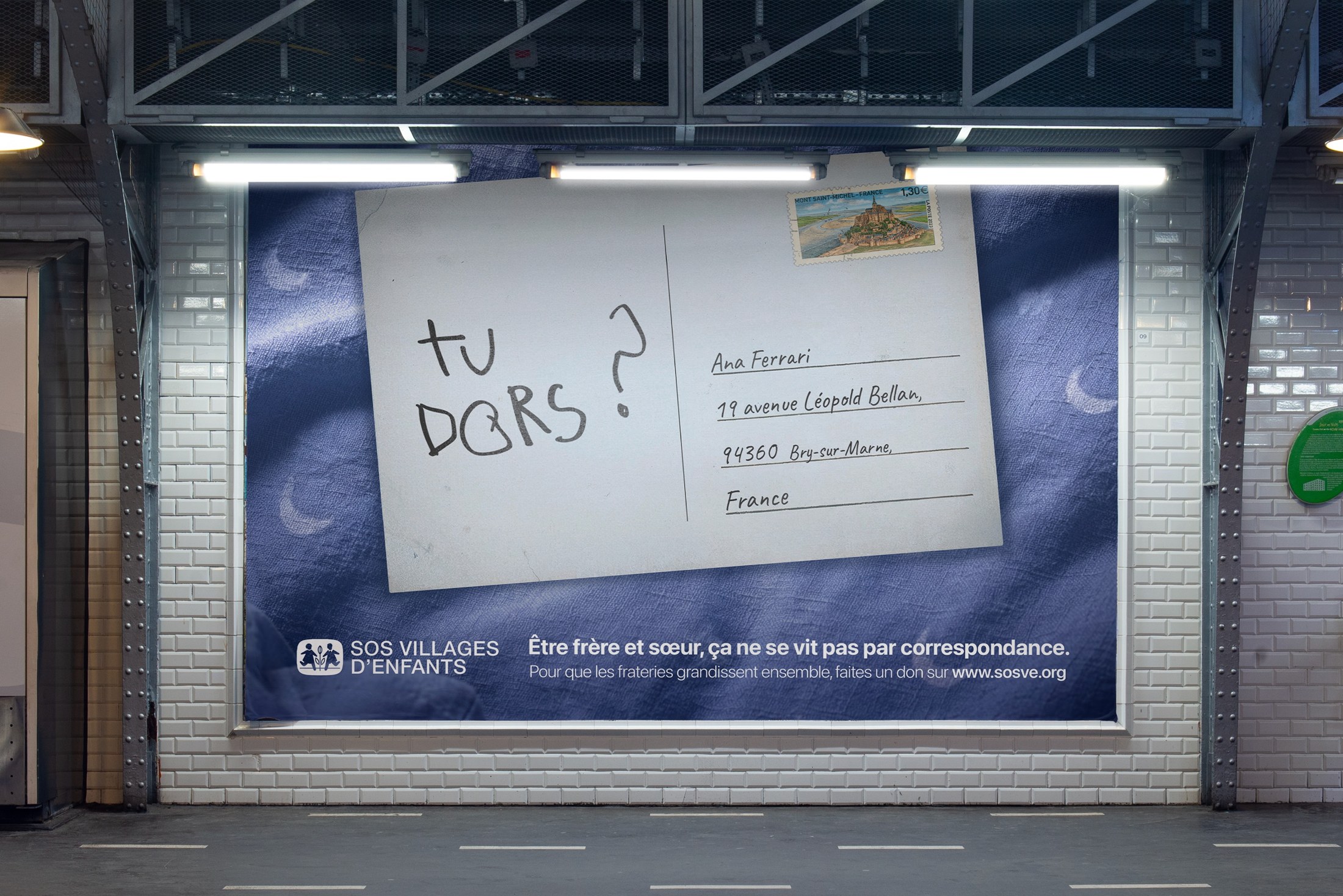 Campagne Mlle Pitch pour SOS Villages d’Enfants en affichage 4×3.